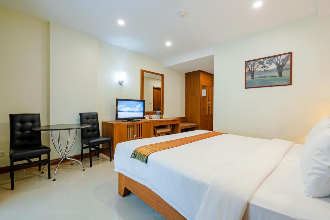 Whitehouse Condotel Pattaya Luaran gambar